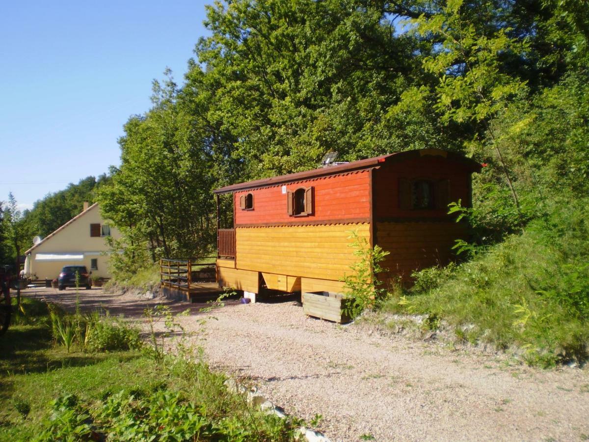 Les Roziers - Roulotte Bed & Breakfast Bagnac Eksteriør bilde